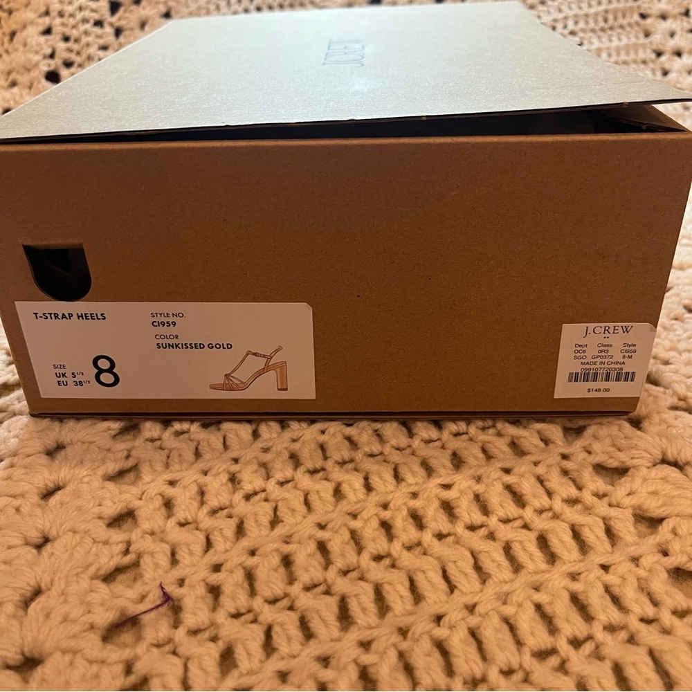J. Crew Factory Sunkissed Metallic Gold T-Strap Heels Size 8 New in Box - Picture 9 of 11